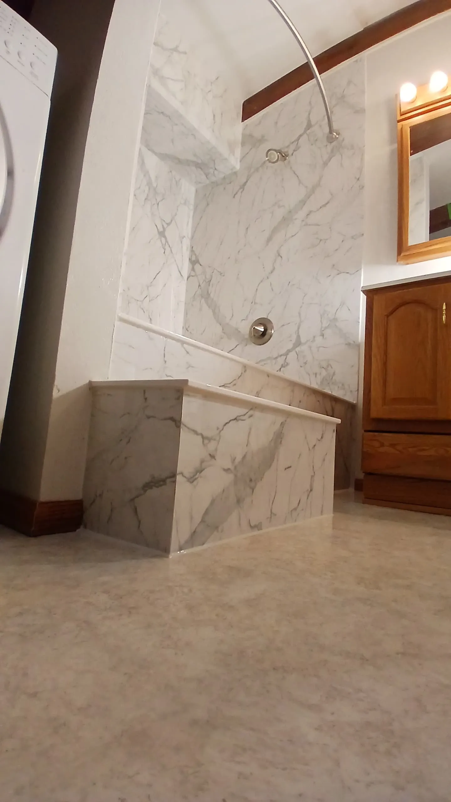 bathroom2